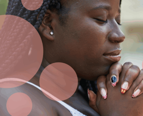 black woman praying